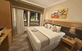 الشاكرين جولدن توليب